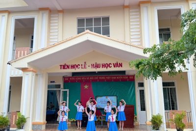 SINH HOẠT DƯỚI CỜ TUẦN 11